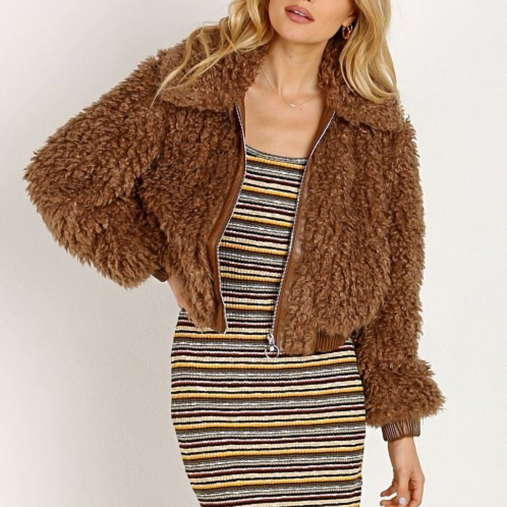 ASTR the Label Phoenix Jacket Mocha Faux Fur Crop Jacket Bomber sz S